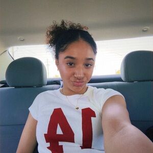 Meet your Posher, Tyra